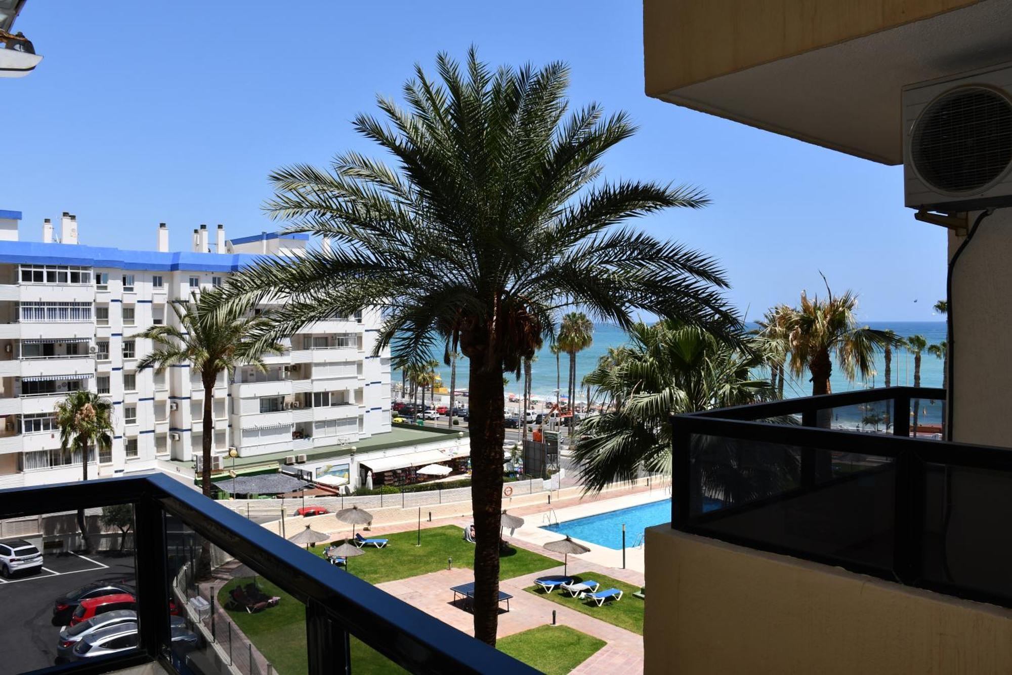 Apartamento Turistico Aloha Playa Benalmádena Exteriér fotografie